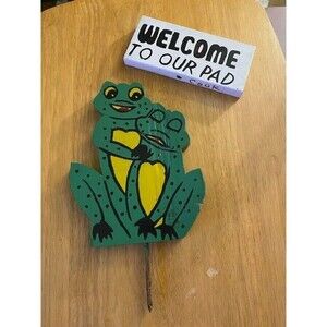Anthropomorphic Frog Welcome To Our Pad Wooden Garden Stake Midcentury Vintage